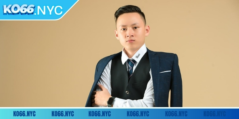 CEO Floyd Nguyễn 1 Thông tin cơ bản về CEO Floyd Nguyễn